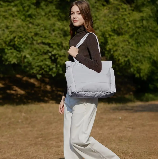 Túi đựng máy tính xách tay chần bông cỡ lớn