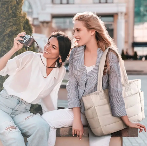 Túi đựng máy tính xách tay chần bông cỡ lớn